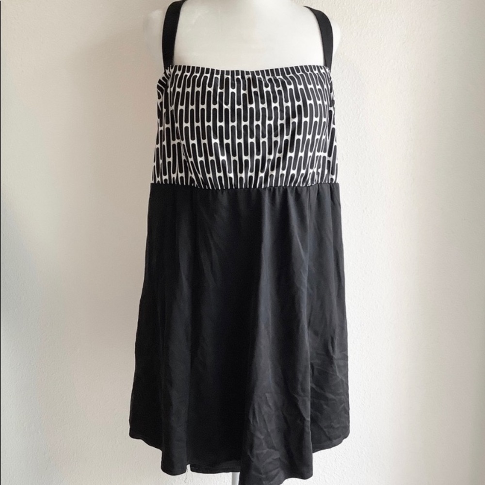 Tropical Escape | Plus Size Swim Dress 22W